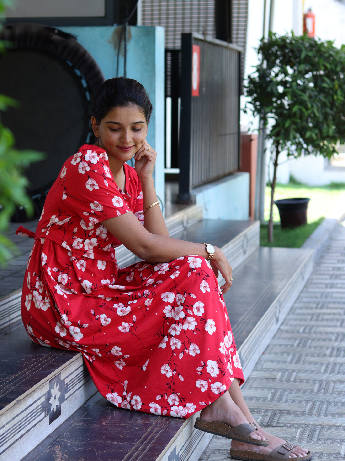 RED CHERRY BLOOSOM | ZIPLESS MATERNITY MAXI | CALF LENGTH
