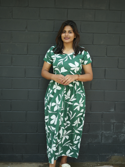 Green Leafy | Zipless Maternity Maxi | Full Length | Normal Sleeve