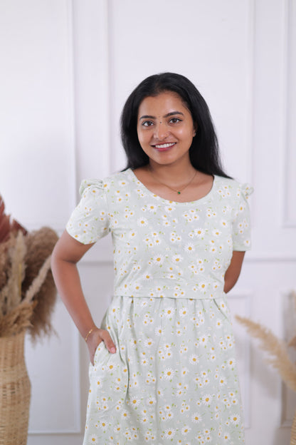 Chamomile Flower | ZIPLESS MATERNITY MAXI | CALF LENGTH