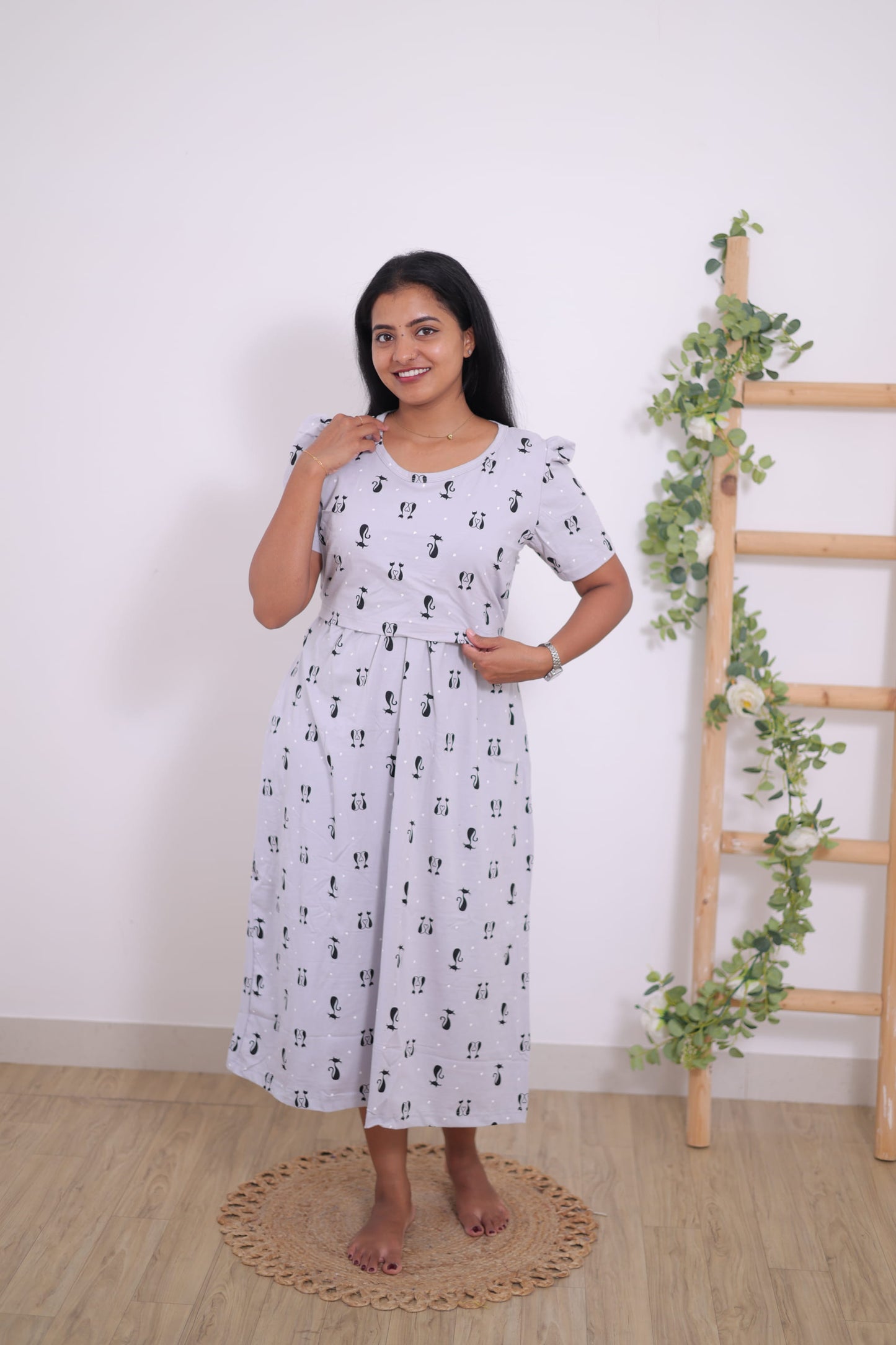 Meowww | Zipless  Maternity Maxi | Calf Length