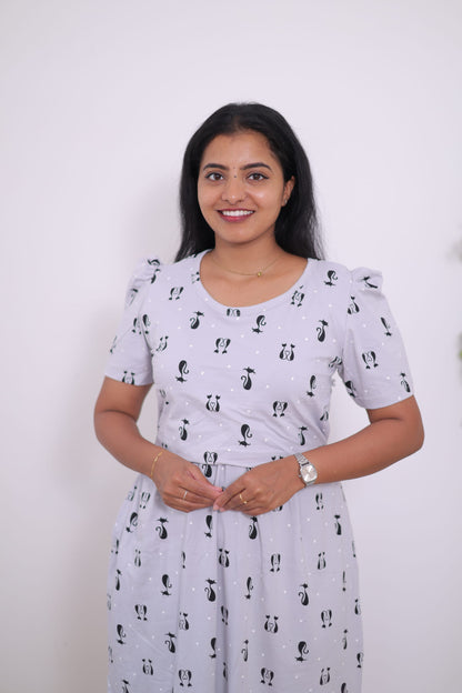 Meowww | Zipless  Maternity Maxi | Calf Length