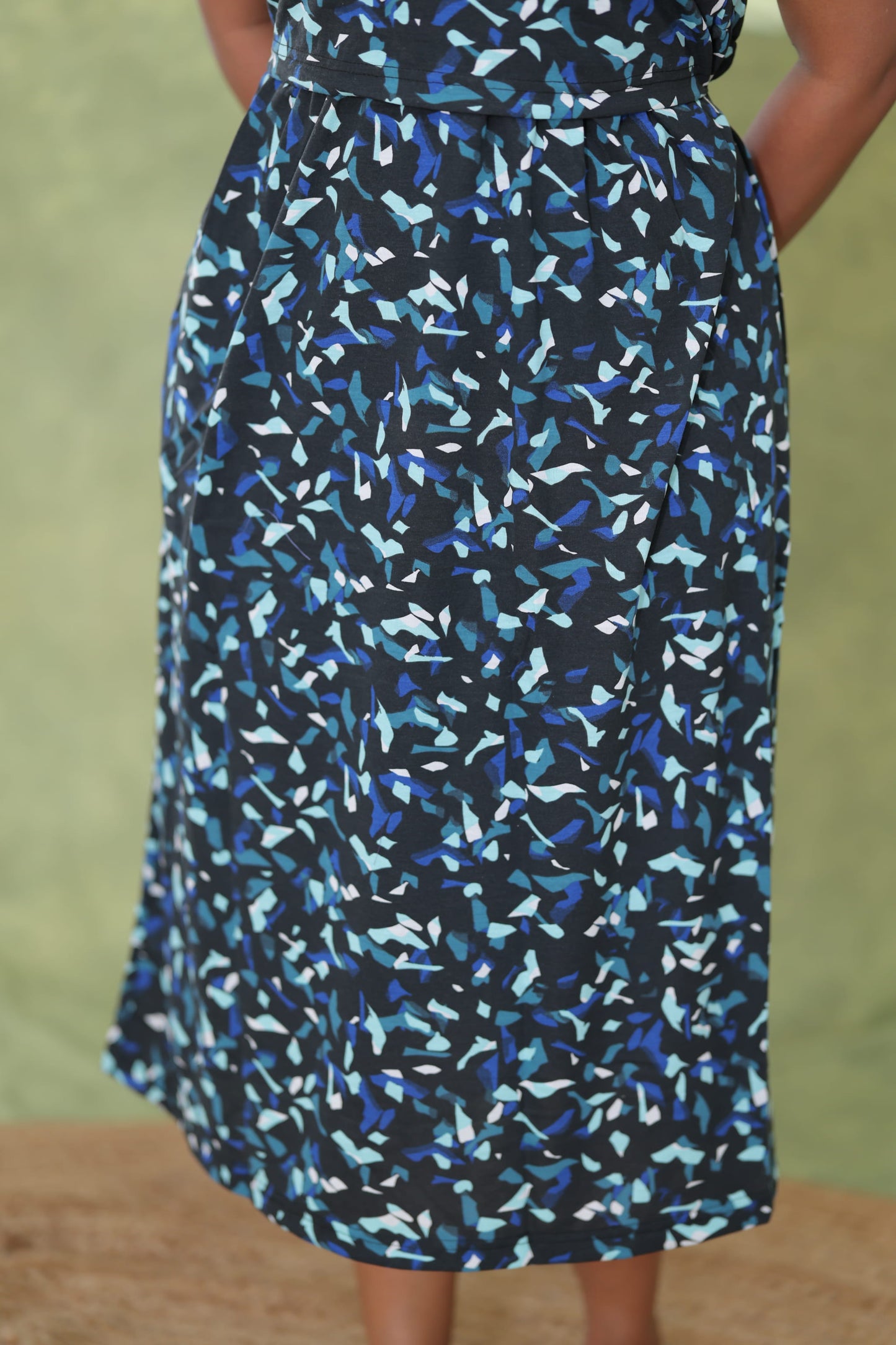 Mirnali | Zipless Maternity Maxi | Calf Length